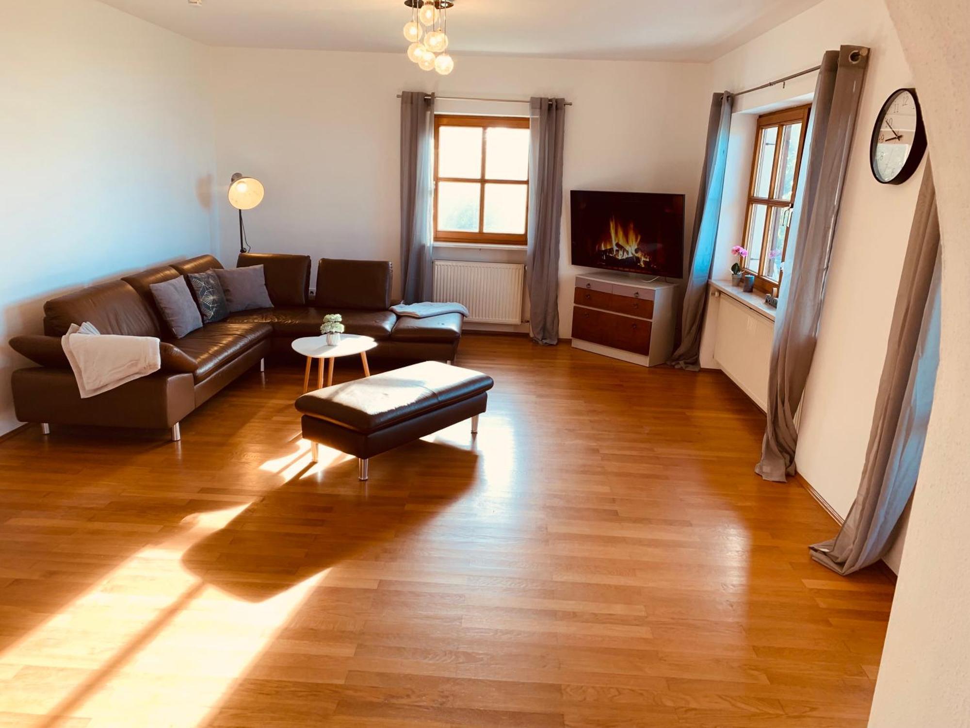 Adlerhorst, 4 Schlafzimmer, Blick In Die Alpen, Parkplatz Thyrnau Exterior foto